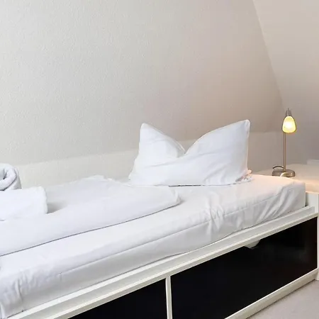Apartment Strandnahe-ferienwohnung-mit-zwei-sep-schlafzimmern *