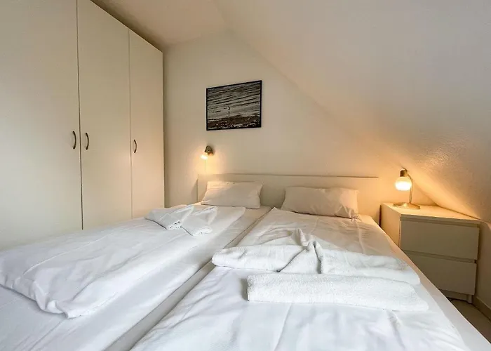 Strandnahe Mit Zwei Sep. Schlafzimmern Apartment
